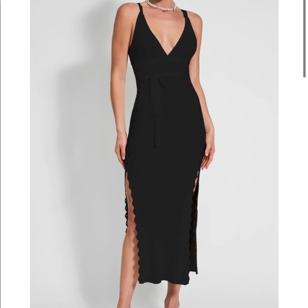 Revolve - Devon Windsor Octavia Dress size small black